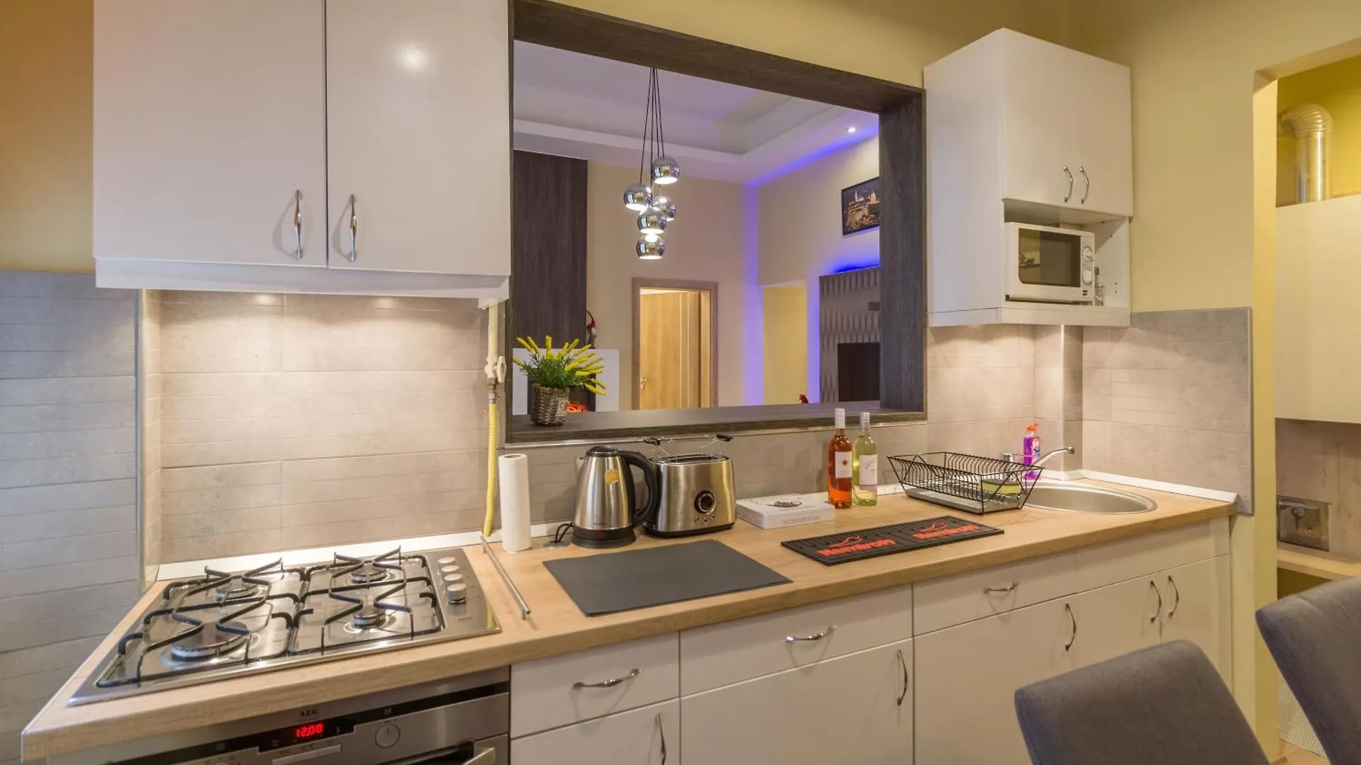 Exlcusive & City Central Located Suite By Prestige Homes Budapest