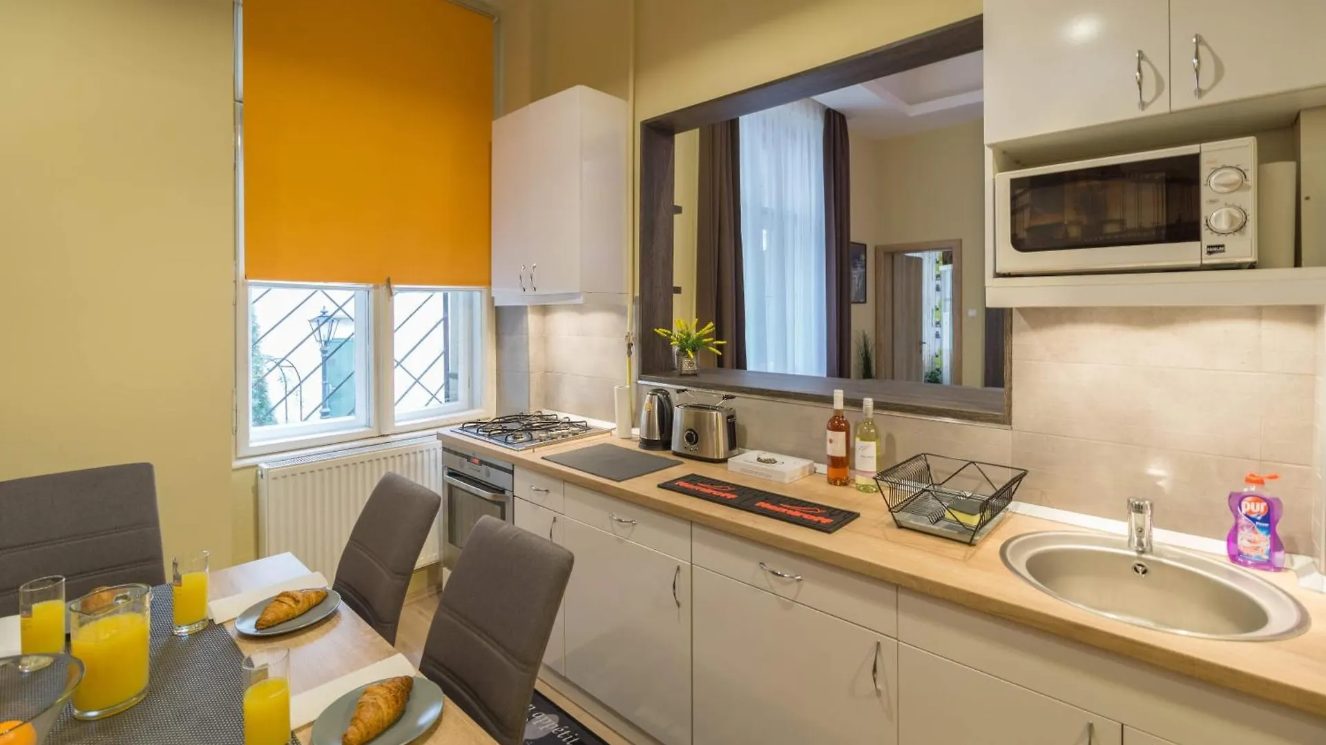 Exlcusive & City Central Located Suite By Prestige Homes Budapest Hungary